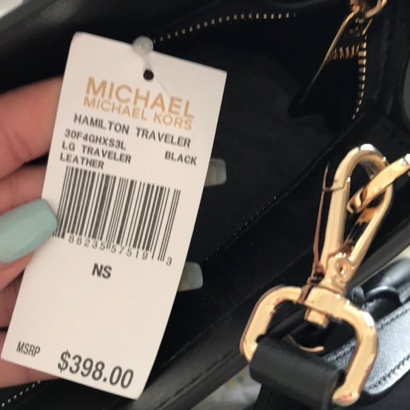 Black Michael Kors satchel with gold hardware - Picture 4 of 8
